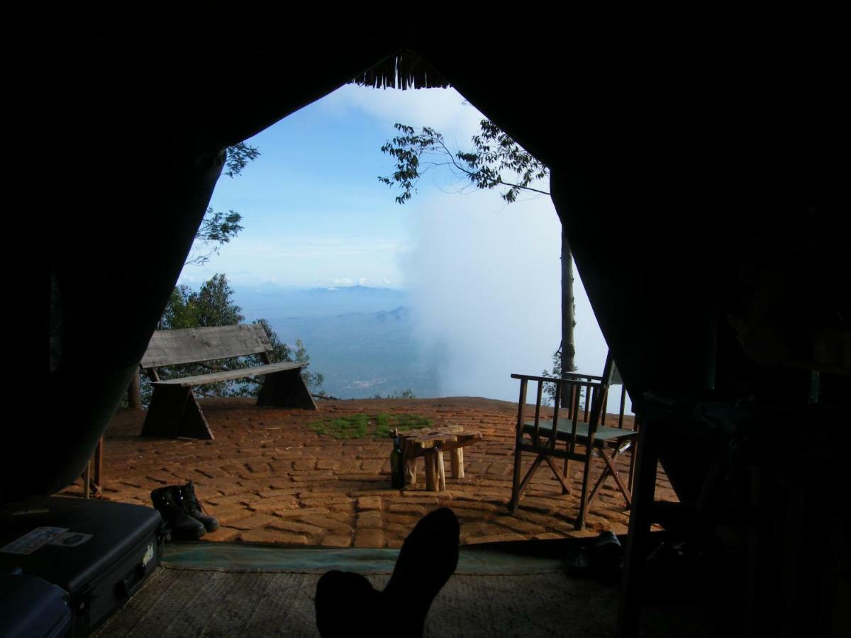 Mambo View Point Villa Ndungu Buitenkant foto