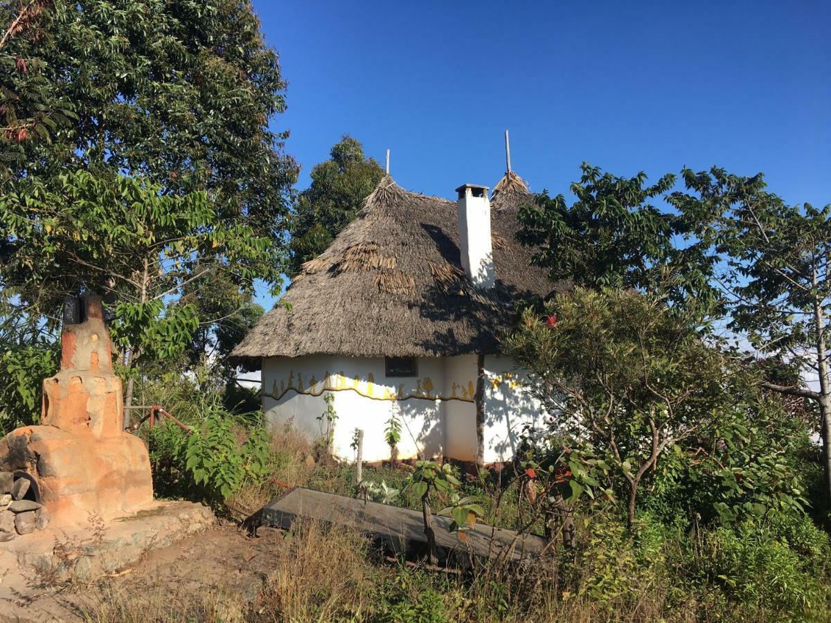 Mambo View Point Villa Ndungu Buitenkant foto