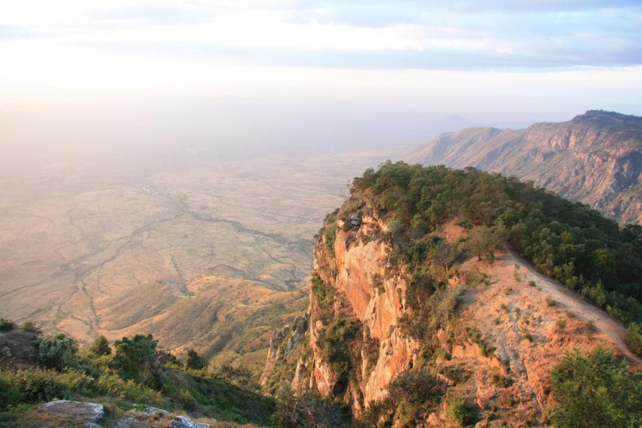 Mambo View Point Villa Ndungu Buitenkant foto