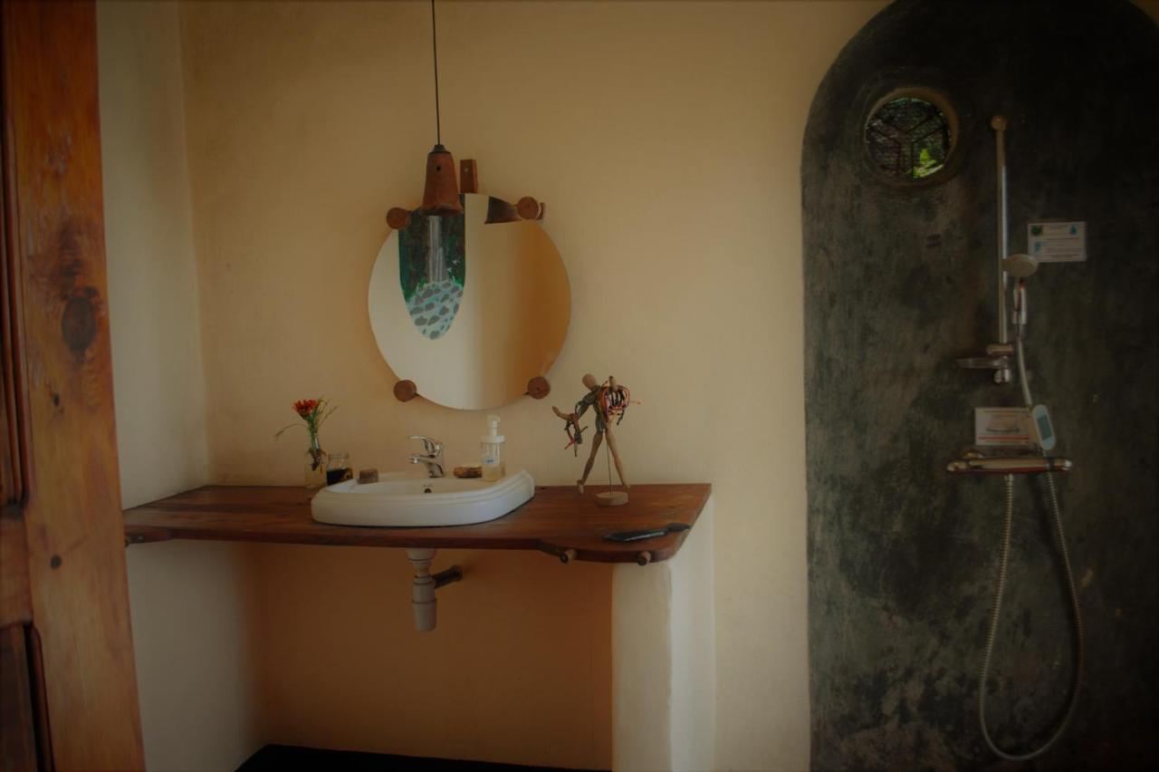 Mambo View Point Villa Ndungu Buitenkant foto