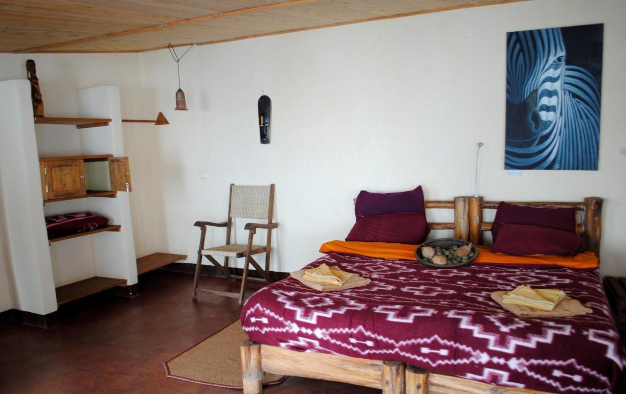 Mambo View Point Villa Ndungu Buitenkant foto