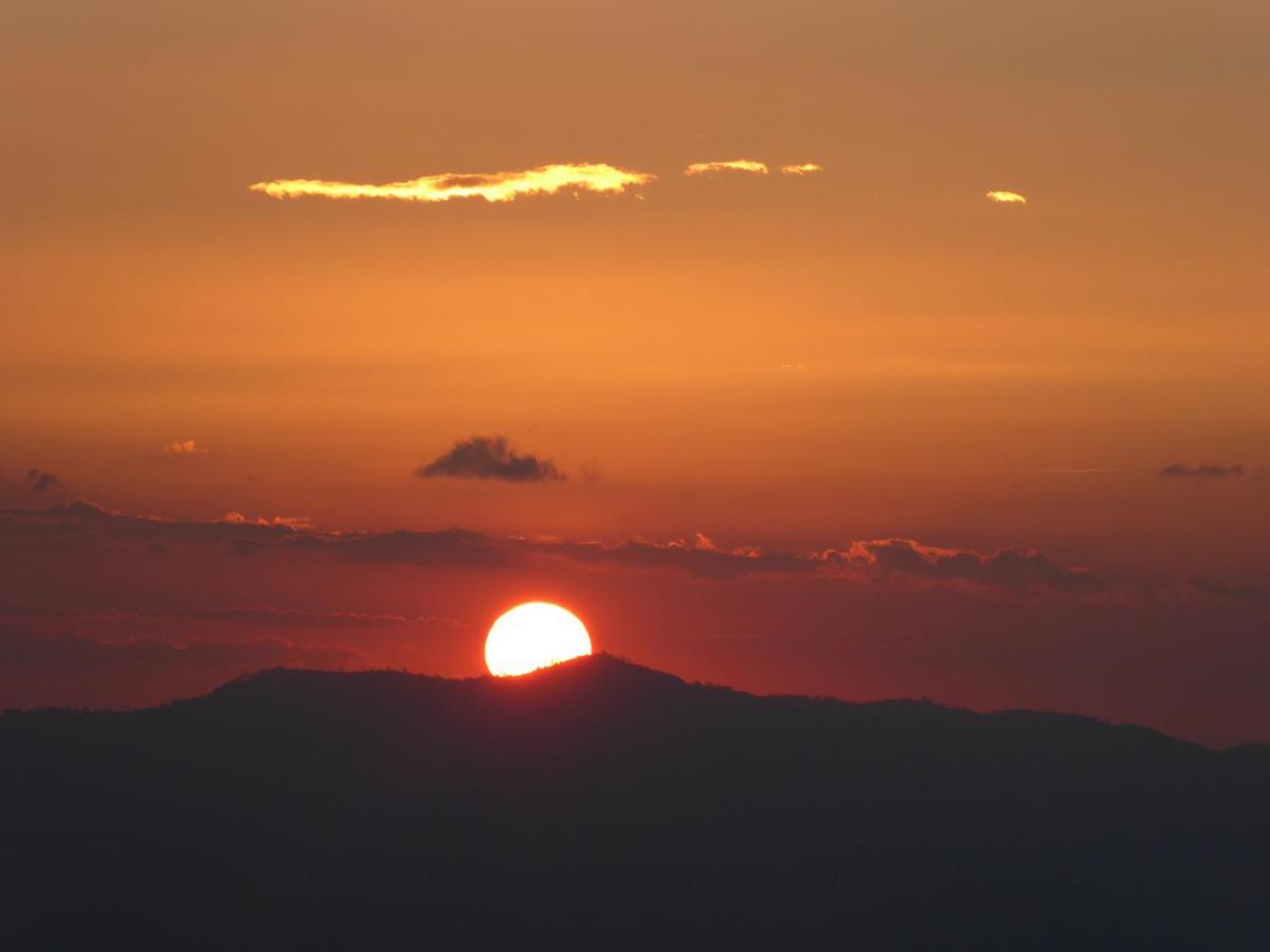 Mambo View Point Villa Ndungu Buitenkant foto
